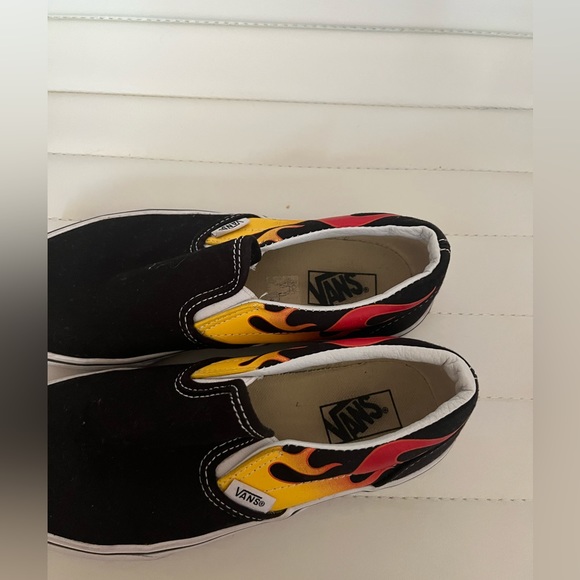 Vans flame slip ons - Picture 3 of 3